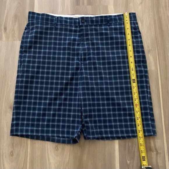 NWOT Greg Norman Signature Series Gold Shorts. Plaid Size 38 - Picture 3 of 6